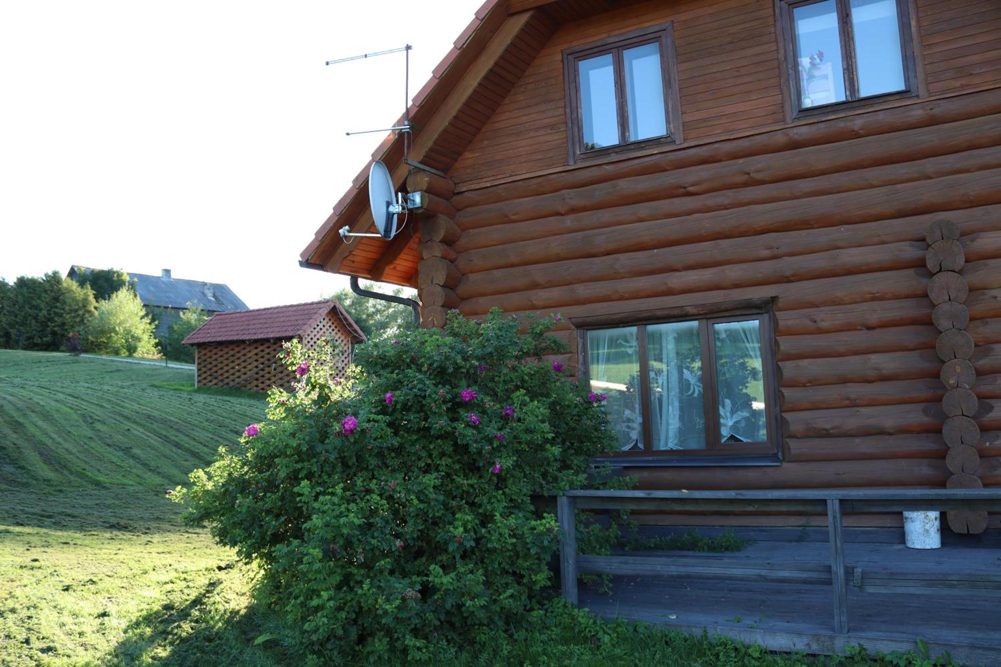 Hotel Kundzini Bīriņi Esterno foto